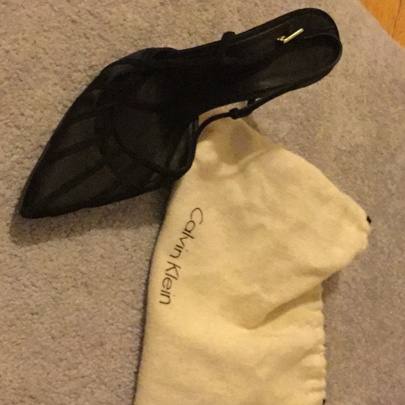 Calvin Klein black dressy fabric shoes - Picture 3 of 8